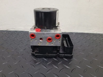 Dodge Caravan Town & Country 2011 ABS conjunto de módulo de bomba de freno antibloqueo OEM Foto 1 de 4