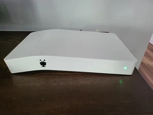 TiVo Bolt 500GB DVR & Streaming Media Player TCD849500 4K Wi-Fi White *Working * - Picture 1 of 4