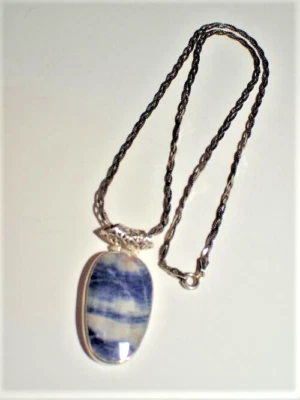 Natural Lapis Lazuli Pendant on Italian Sterling Silver Braided Chain Necklace - Imagem 1 de 4