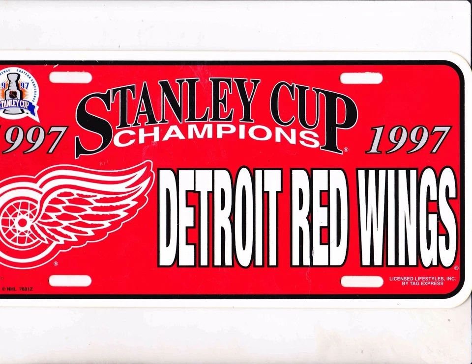 DETROIT RED WINGS 1997 STANLEY CUP CHAMPION PLASTIC LICENSE PLATE  - Image 1 of 1