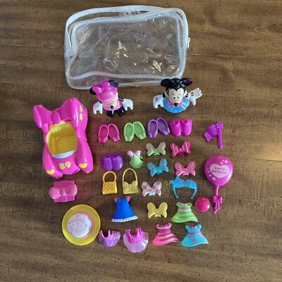 LOTE DE 30 MUÑECAS DE PLÁSTICO BOWTIQUE DISNEY MINNIE MOUSE ZAPATOS VESTIDOS A PRESIÓN Lazos Foto 1 de 4