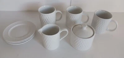 8 Pc Set of Oneida Wicker Basket Weave White China Creamer, Sugar, Cup, Saucer  Foto 1 de 4
