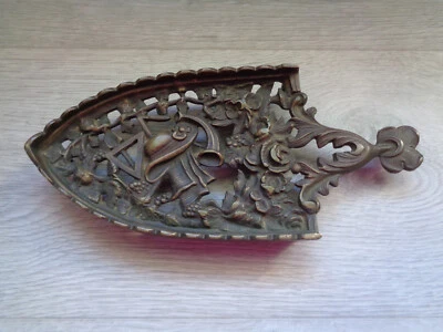 ANCIEN REPOSE FER A REPASSER EN BRONZE OUVRAGE - Photo 1/4