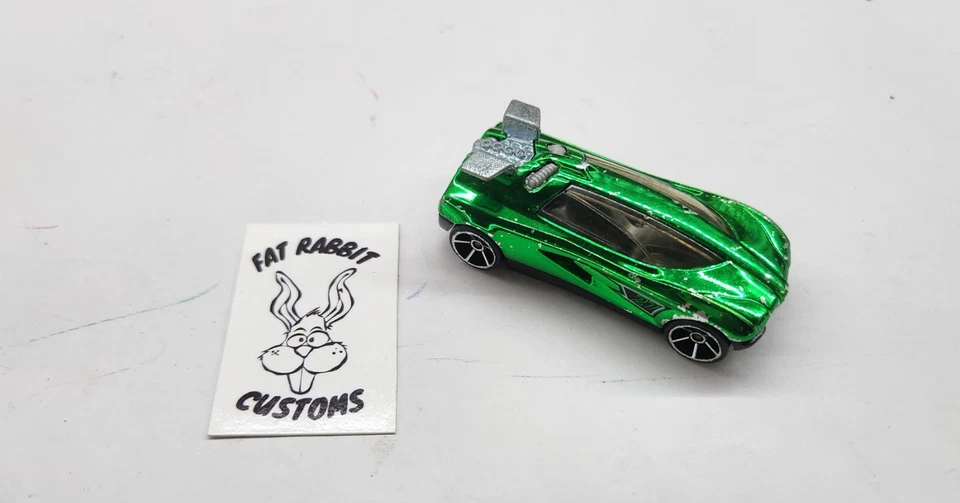 *VINTAGE* Hot Wheels - Octainium - Acceleracers Limited Edition - Green #178 - Image 1 of 3