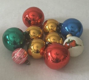 10 Vintage Weihnachtsschmuck Polen Tschechisch Rot Grün Blau Gold Rosa Erdbeere - Bild 1 von 4