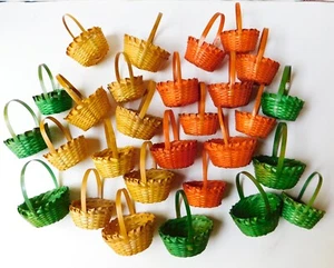 28 Mini Woven Wicker Baskets Yellow Orange Green Craft Party Favors Lot - Picture 1 of 2