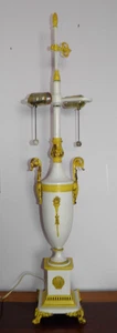 Vintage, French Neoclassical style, Urn-shape, double cluster, ornate table lamp - Picture 1 of 24