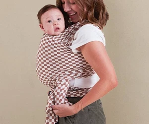 Solly Baby Wrap Carrier Mocha Chequer NEW - Picture 1 of 3