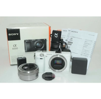 Sony a6000 White digital camera 16-50mm Lens Kit With Box - Very good condition - Image 1 of 4
