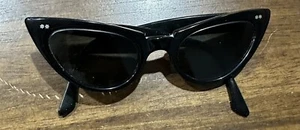 american optical sunglasses 5 1/2 - Picture 1 of 4