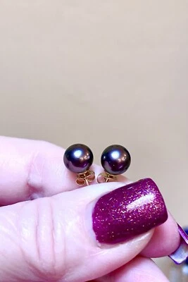 Lovely Designer 14 Kt. Yellow Gold & Black/Purple Round Pearl 8 MM Stud Earrings - Image 1 of 4