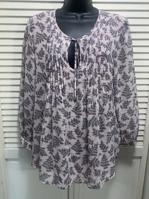 Tommy Hilfiger Chiffon Pink/Black Floral Pleated Long Sleeve Blouse Size Large - Image 1 of 4