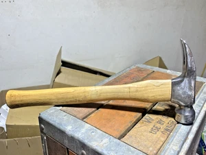 Vintage California 24 Oz Framing Hammer Milled Face & Hickory Handle ,Hart? - Picture 1 of 23
