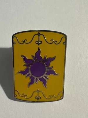 Pin Tangled Icons - Linterna 2017 Disney B3 Foto 1 de 2