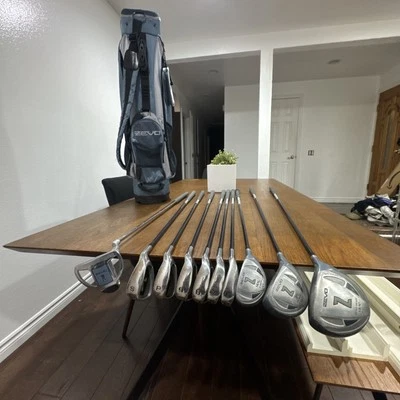 Juego de palos de golf Zevo Z con driver, 3 madera, 4 híbridos, 5-SW, putter y bolsa a juego Foto 1 de 4