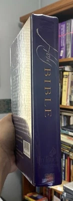 NASB Holy Bible In Touch Ministries Wide Margin NoteTakers '99 Print - Image 1 of 4