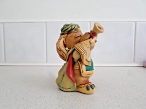 Pendelfin Rabbit Puffer Family Circle Collectors Piece Model Of The Year 1994 - Picture 1 of 3
