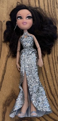 BRATZ The Movie Jade Doll 2007 Rooted Lashes|Dress - Image 1 of 3