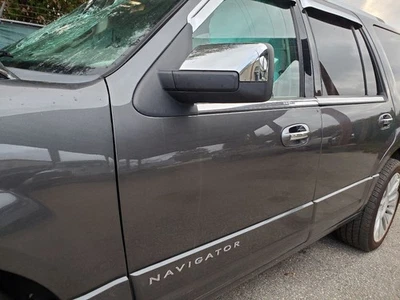 Lincoln Navigator J7 2016 2017 OEM conjunto de puerta delantera izquierda gris magnético  Foto 1 de 4