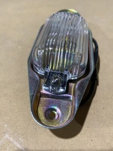 GM LICENSE PLATE LIGHT 1967-1991 CHEVROLET TRUCK GMC TRUCK - Picture 1 of 2
