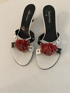 Ramon Tenza Black White Leather Red Pom Pom Stud Thong Sandals Women Sz 8M