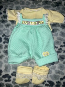 Vintage Cabbage Patch Kids/Doll Clothes - Babies Outfit with Socks (38) - Picture 1 of 3