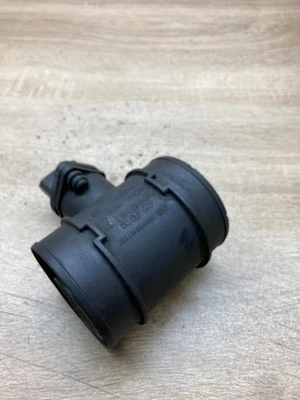 24437502 0281002478  Mass air flow meter Fits for Opel Astra G - Image 1 of 4