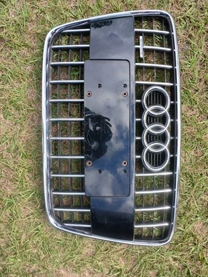 2010-2015 AUDI Q7 Quattro Front Grill Grille OEM 4L0853651H (Not for S-LINE) - Image 1 of 4