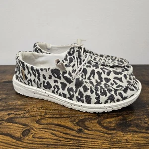 Hey Dude Wendy Cheetah Grey Woven Slip On Shoes Women's Size 6 Lightweight EUC - Picture 1 of 8