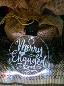 First Christmas Engaged Personalised Name Bauble LED Light Tree Decoration - Bild 1 von 10