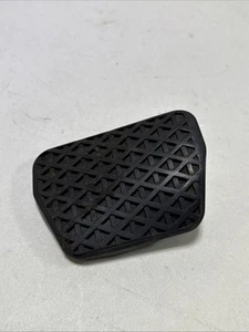 11-16 BMW 528i 535i 550i 430i 330i 328i Brake Pedal Rubber Pad 35211160421 OEM - Picture 1 of 5