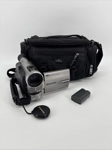 Panasonic Digital Video Palmcorder Camcorder PV-DV900 w/accessories Works! - Picture 1 of 14