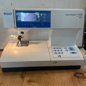 Pfaff Expression 2038 Nähmaschine Deutsche Technik mit Pedal & Deckel - Bild 1 von 21