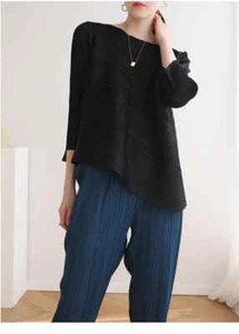 Plissé Pleated Top - Picture 1 of 1