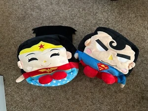 Stuffed Toy: Superman Wonder Woman Cube Plushies - Picture 1 of 6