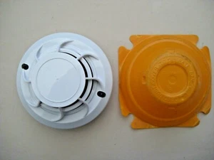 52051E-26 System Sensor Addressable Thermal Heat Sensor - £18 inc vat - Picture 1 of 3