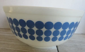 Vtg Pyrex 403 2 1/2qt Blue Dot Bowl - Picture 1 of 16