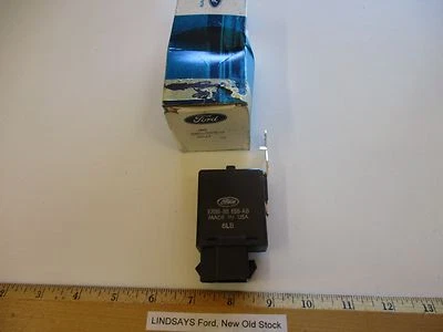 Camión Ford 1987/1991 F150/350, U150 y Bronco 6cyl. MOTOR VENTILADOR REFRIGERACIÓN 4.6L "RELÉ" Foto 1 de 4