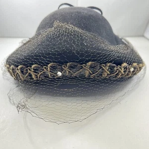 Vintage 1950s Ladies Hat with Veil, 100% Wool, Terry Sales Corp, N.Y., READ - Picture 1 of 8