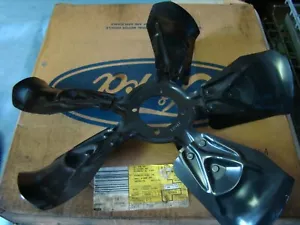 Hoja de ventilador Ford F1VY8600A corona Victoria Lincoln Grand Marquis 1992 1993 1994 lote antiguo - Imagen 1 de 4