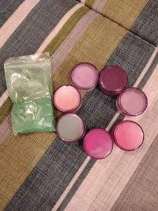 Mica Powder for Resin Lot of 8 Blacklight Friendly Colorants - Picture 1 of 4