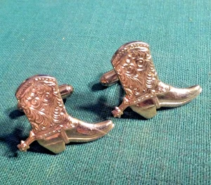 Cowboy Boot Cufflinks GoldTone Metal Old West Western Cuff Links Outlaws Western - Picture 1 of 4