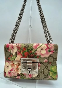 Borsa a tracolla Gucci GG Supreme tela stampa fiori catena argento lucchetto piccola GG - Foto 1 di 14