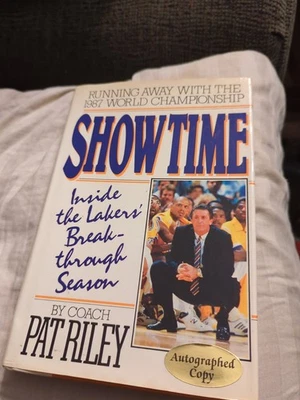 Pat RILEY / Showtime Inside the Lakers' Break-through Season SIGNED 1ST 1st 1988 - image 1 of 4