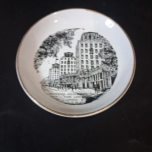 Grosvenor House London UK Trinket Tip Tray Souvenir Judith Marie Lart - Picture 1 of 3