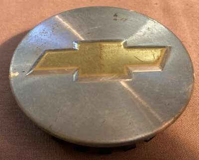 Tapacubos 1 Chevrolet Uplander Equinox Impala Traverse 2005-2012 9595010 Foto 1 de 4