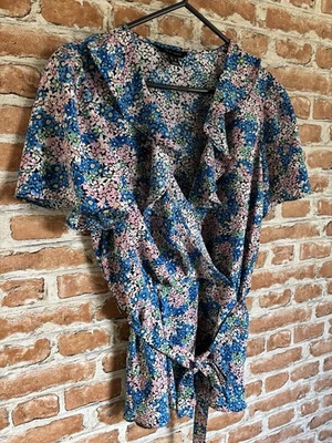 New Look Women's Floral Blue Pink Top/Blouse Short Sleeve UK Size 12 - Image 1 of 4