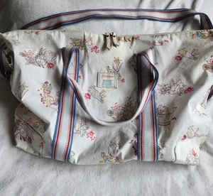 USED Cath Kidston x Peter Rabbit Beatrix Potter. Travel Bag/Tote/Shoulder Bag - Picture 1 of 8