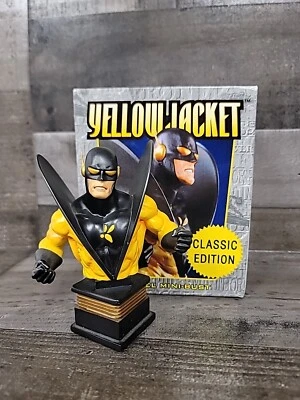 Marvel Bowen Yellow Jacket Classic Edition #917/4000 - Image 1 of 4