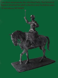 Tin 90mm WW2 soldier SS KETTLE DRUMMER - Picture 1 of 9